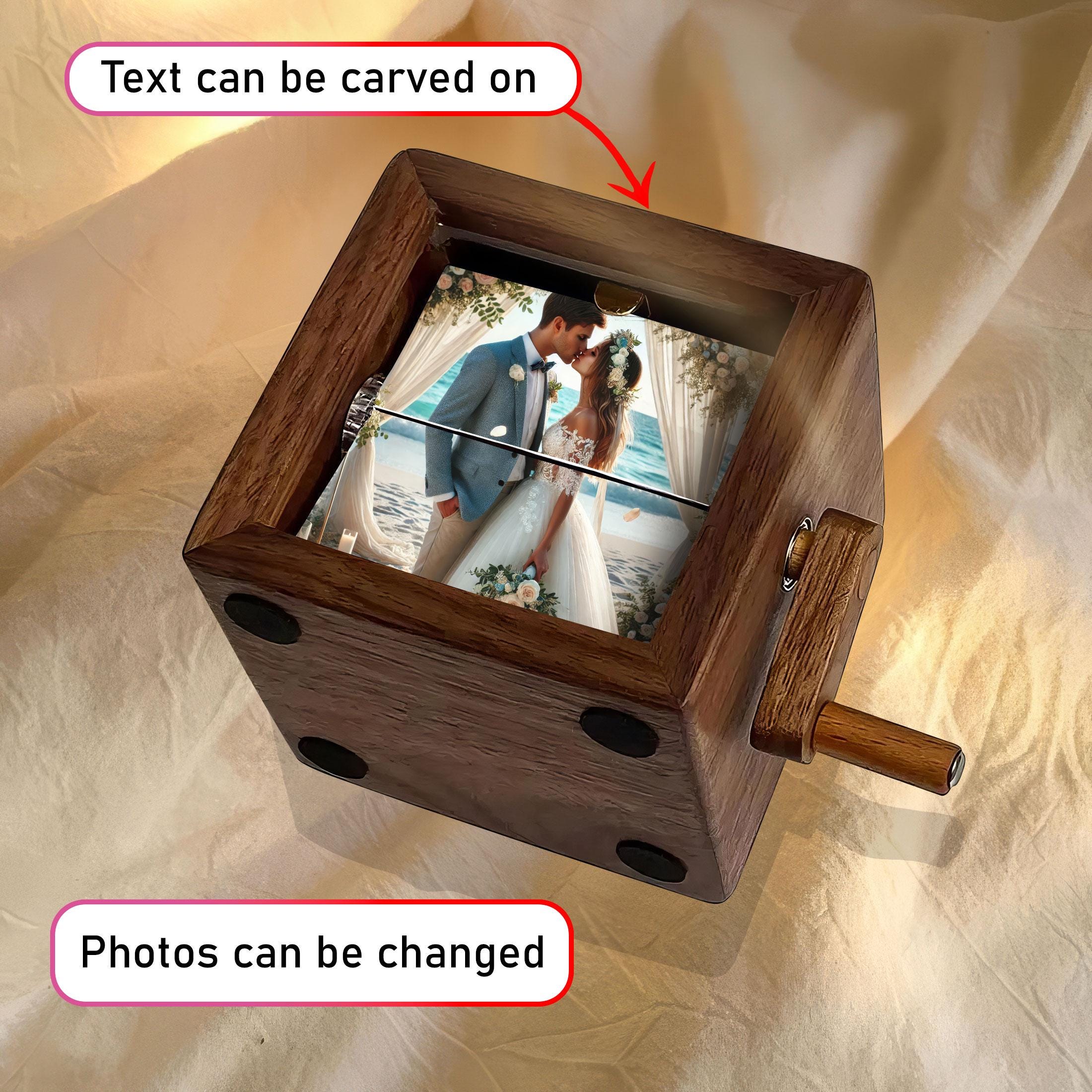 Custom Wedding Day Flip Book Frame Animation Machine, Mechanical Hand Motion Photo Album, Wooden Handicraft, Anniversary Gift for Couple