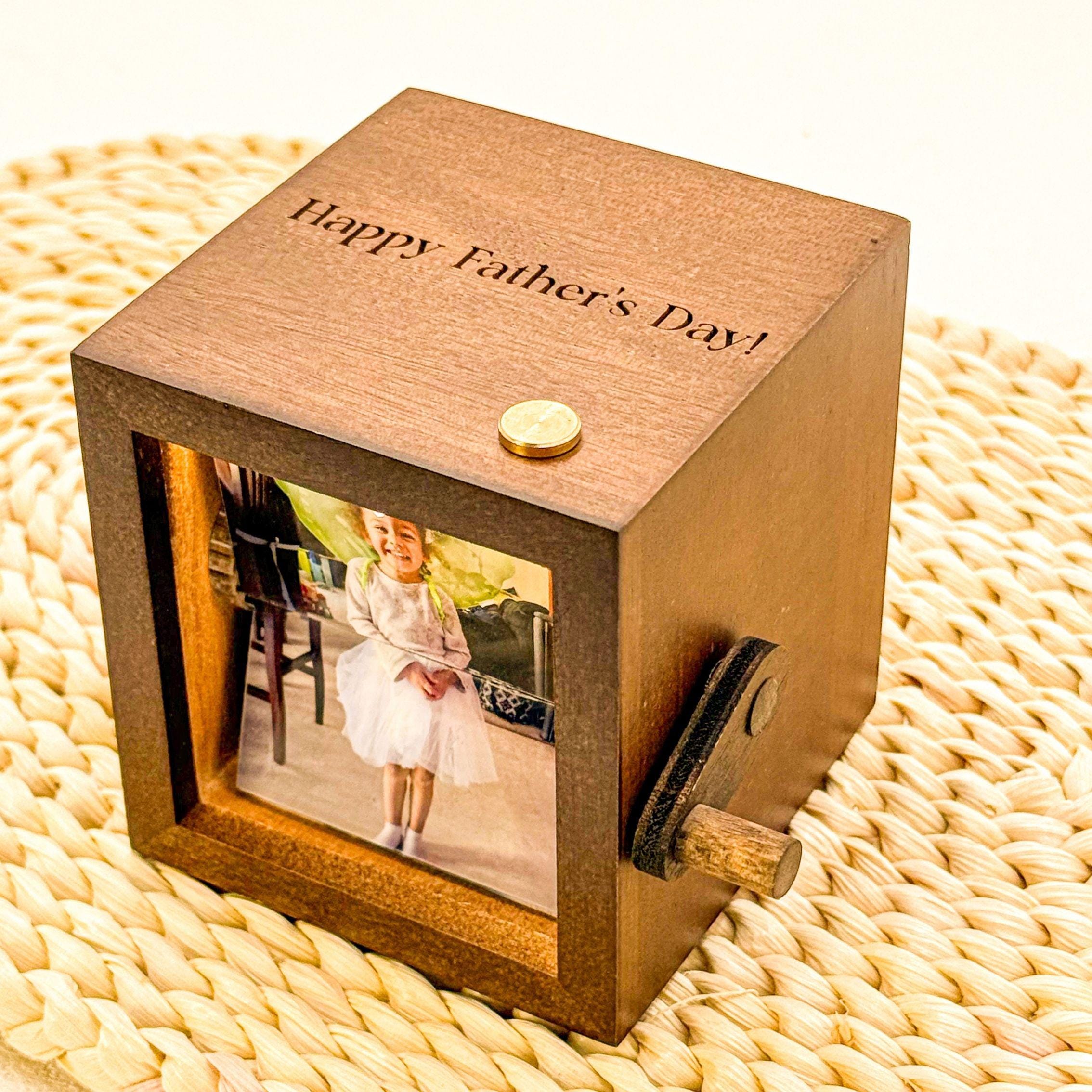 Custom Couple Flip Book Frame Animation Machine,Personalized Anniversary Wooden Flip Photo Frame,Couple Photo Gift,Anniversary gift