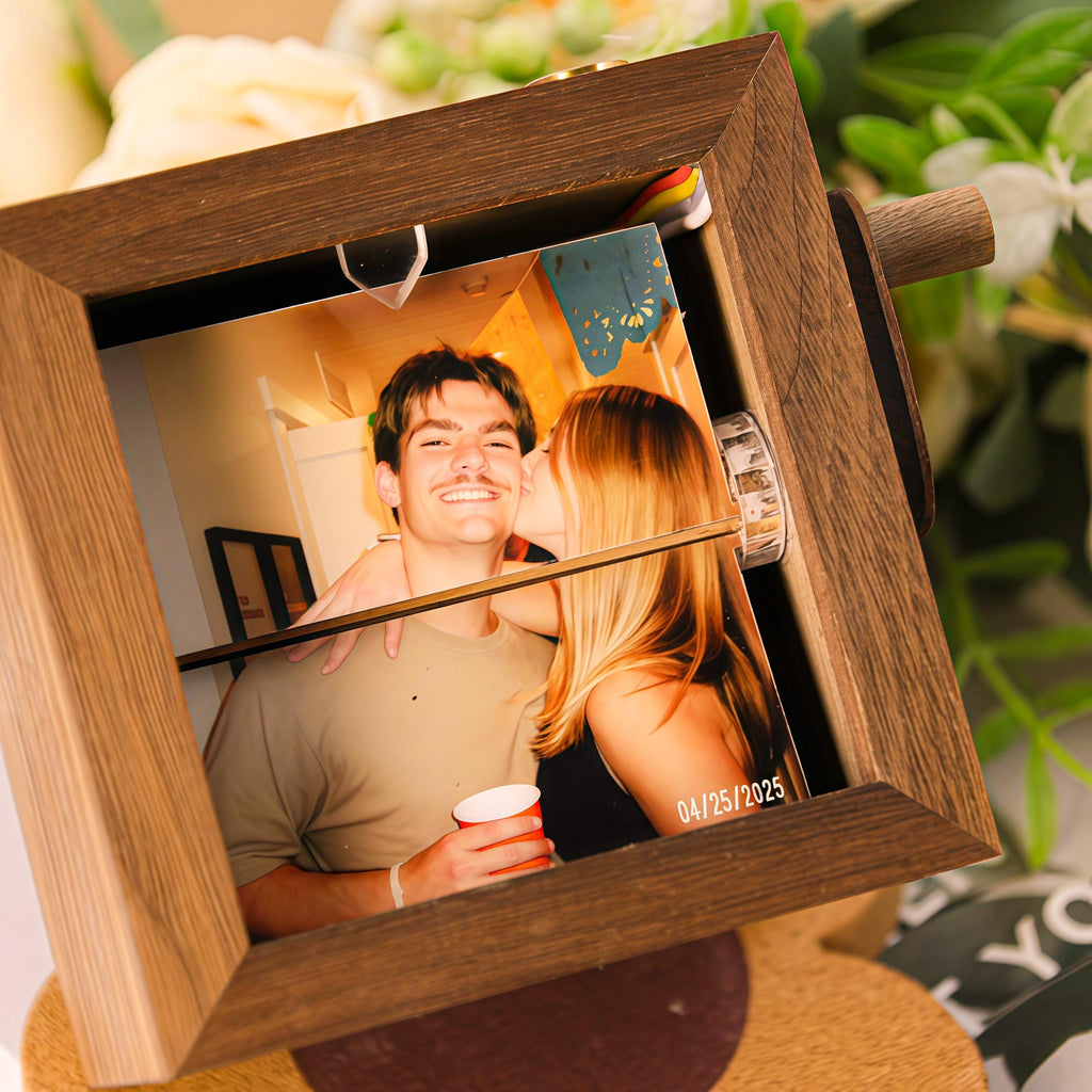 Custom Couple Flip Book Frame Animation Machine,Personalized Anniversary Wooden Flip Photo Frame,Couple Photo Gift,Anniversary gift