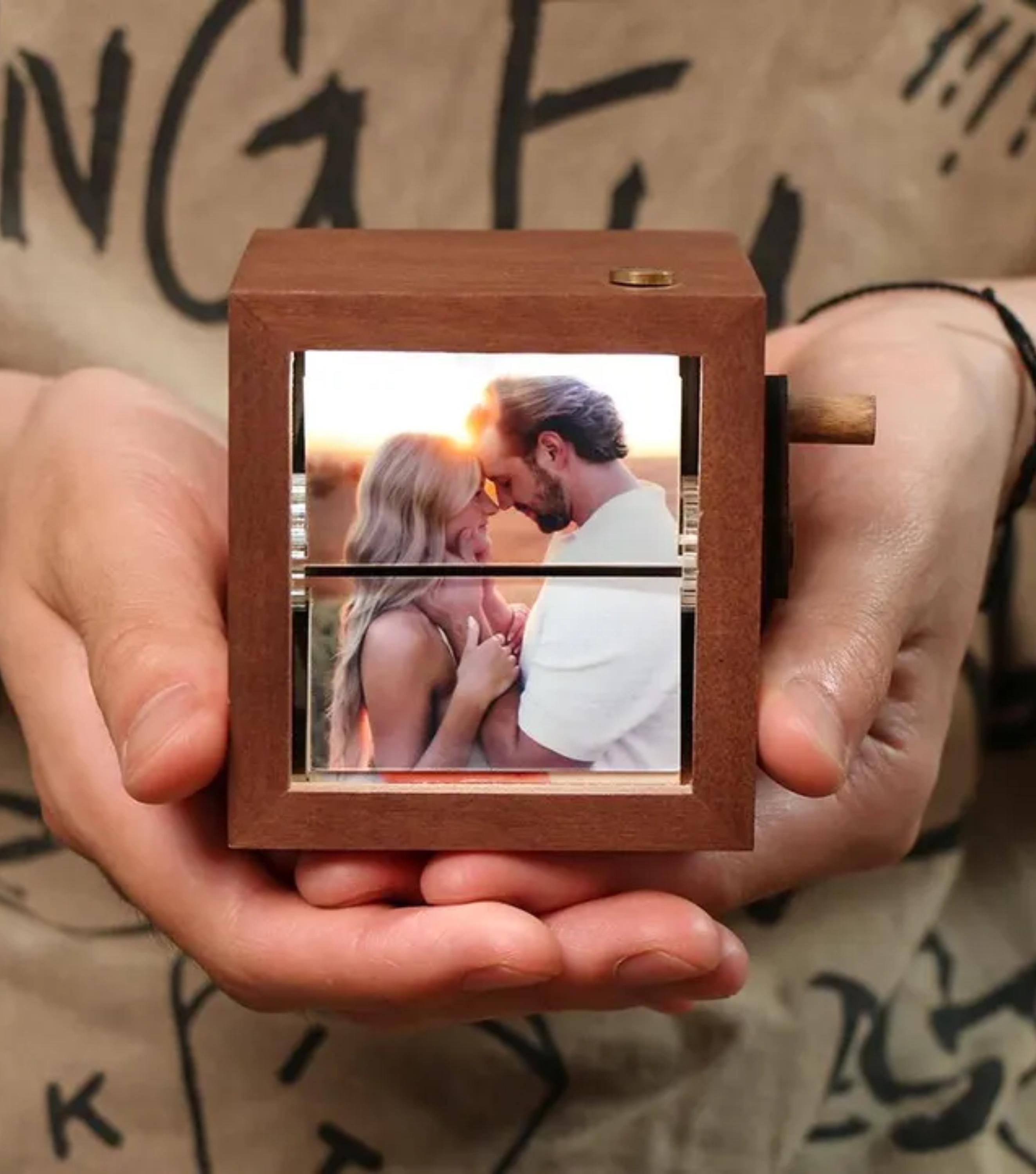 Custom 8 or 16 Photos Flipbook Box with Light, Flipbook Album Custom Wooden Animation Gift for Anniversary, Wedding, Birthday, Mom or Couple